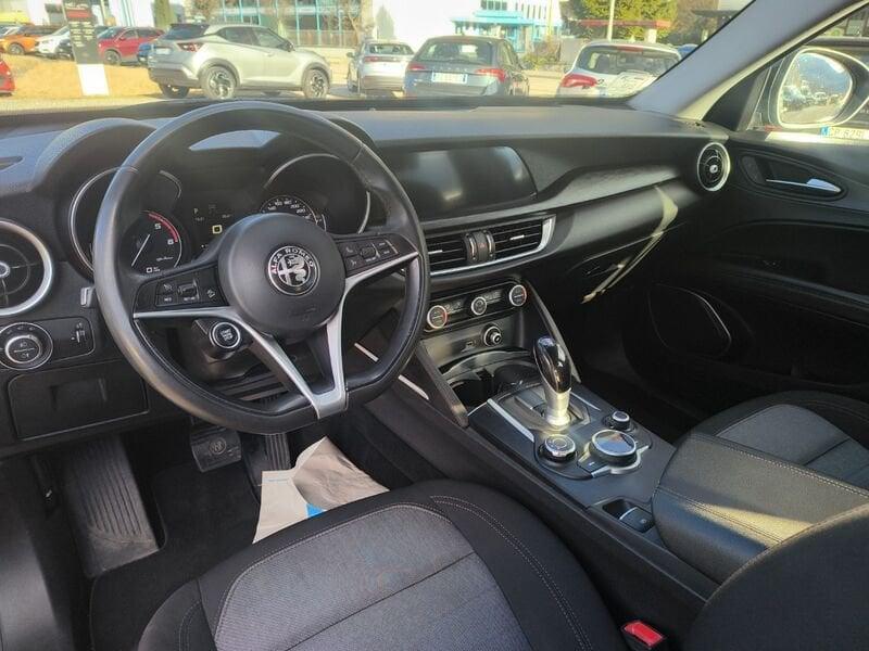 Alfa Romeo Stelvio 2.2 Td 180CV AT8 Q4 Business (no PRIVATI)