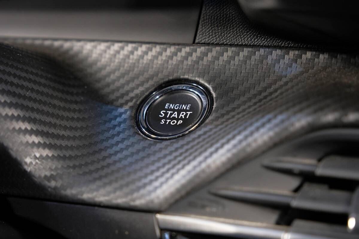 Peugeot 208 PureTech 100 Stop&Start 5 porte GT