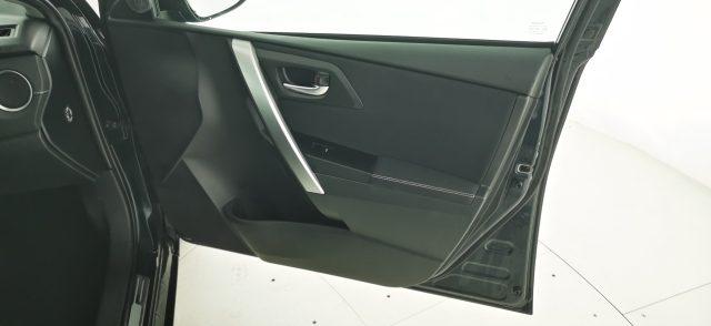 TOYOTA Auris Touring Sports 1.4 D-4D Lounge