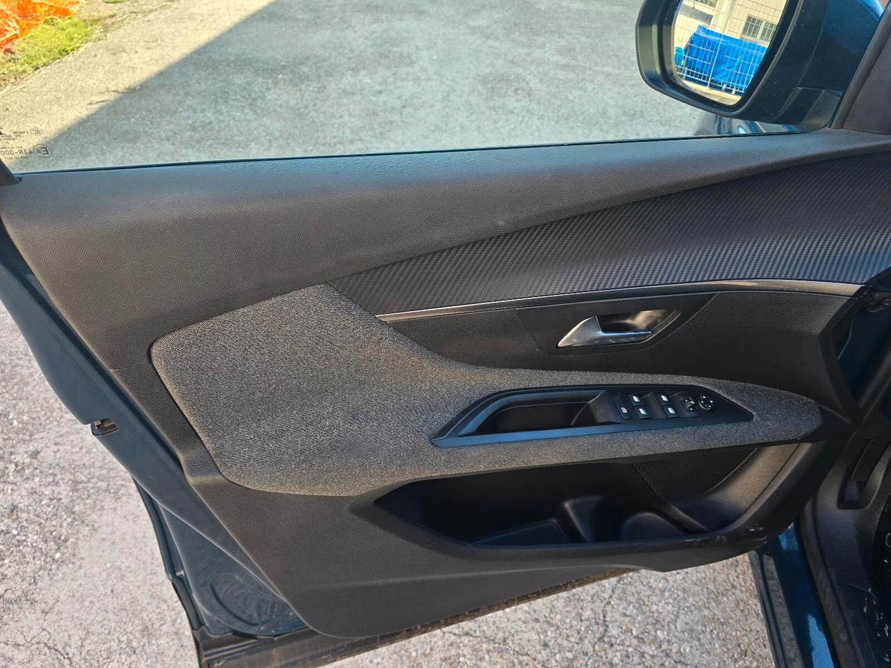 Peugeot 5008 BlueHDi 130 S&S EAT8 Active Pack