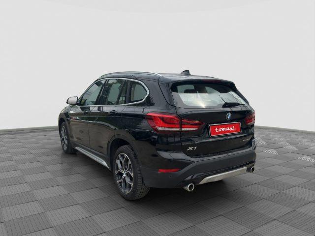 BMW X1 X1 sDrive18d XLINE