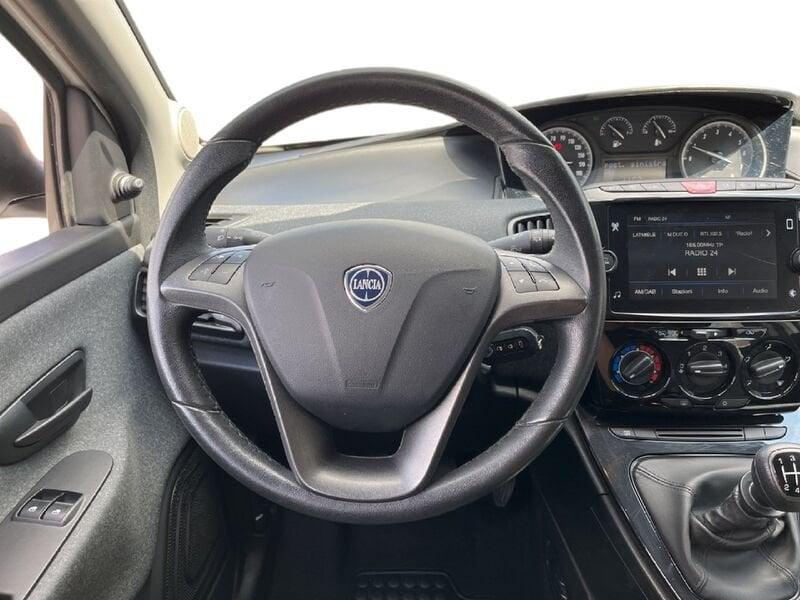 Lancia Ypsilon III 2021 1.0 hybrid Silver s&s 70cv