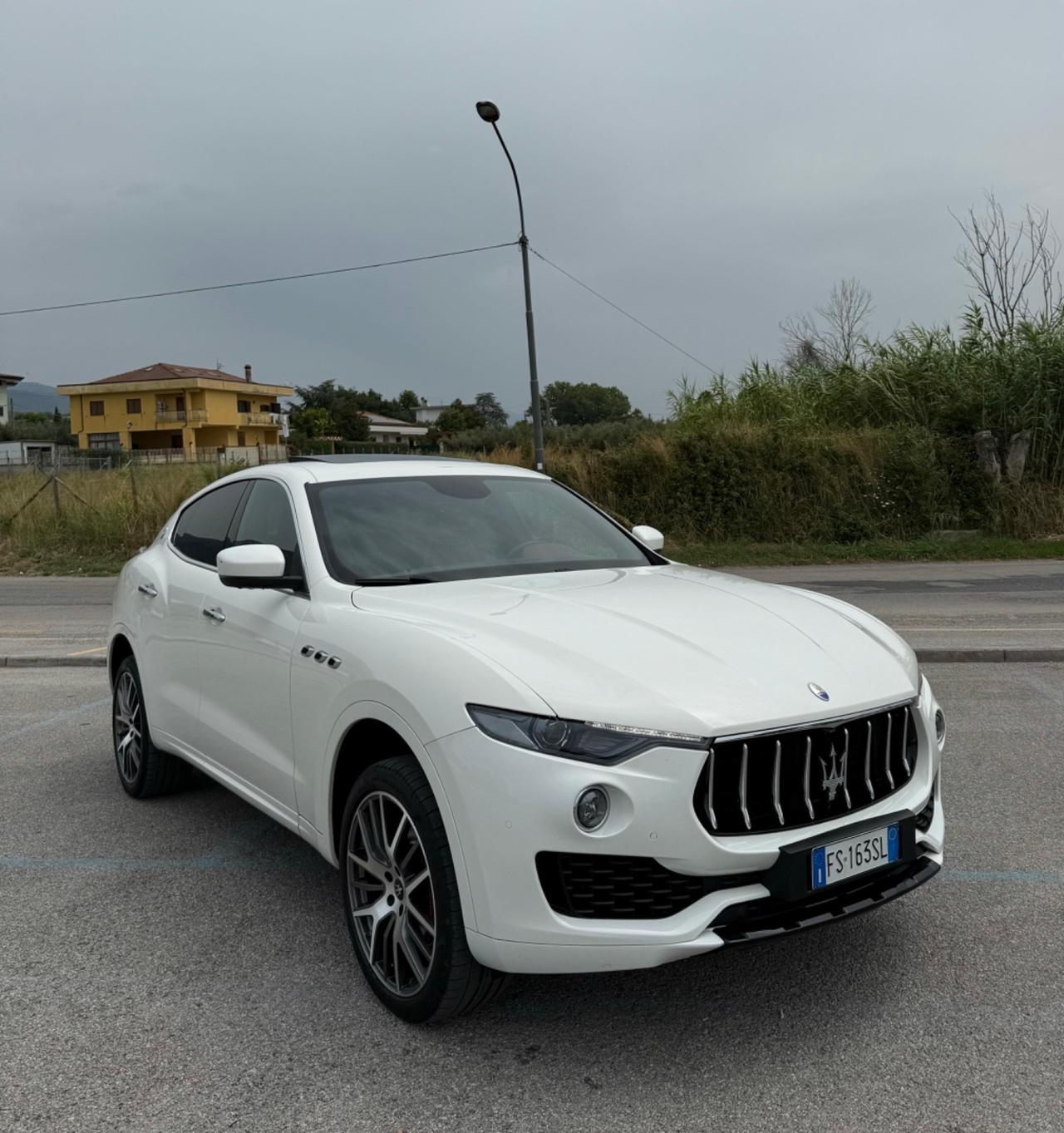 Maserati Levante V6 Diesel 275 CV AWD