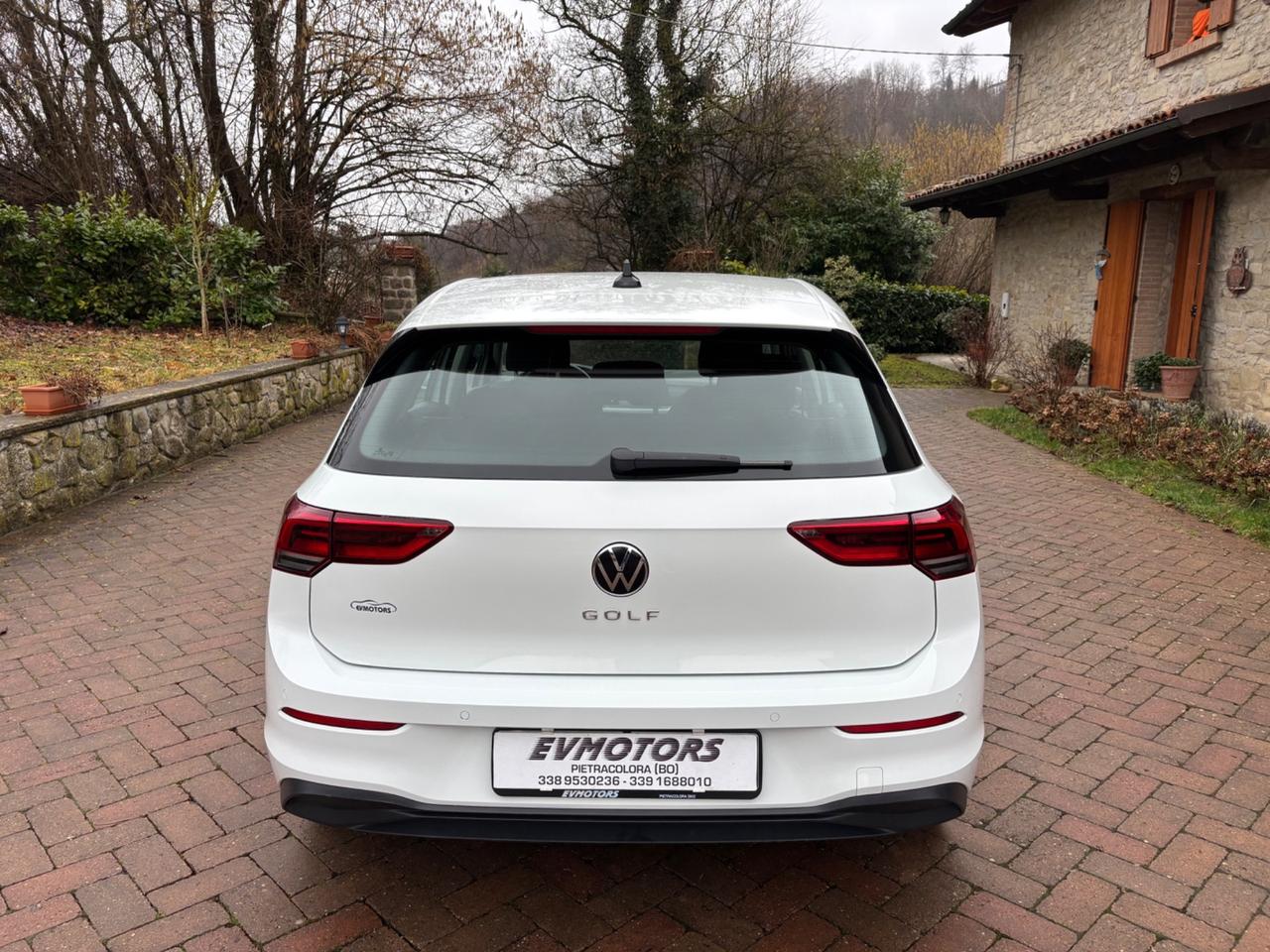 Volkswagen Golf 1.0 TSI EVO Life 7 ANNI DI GARANZIA