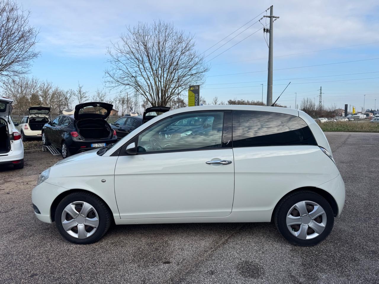 Lancia Ypsilon 1.2 Platino 94.000KM NEOPANTETATI