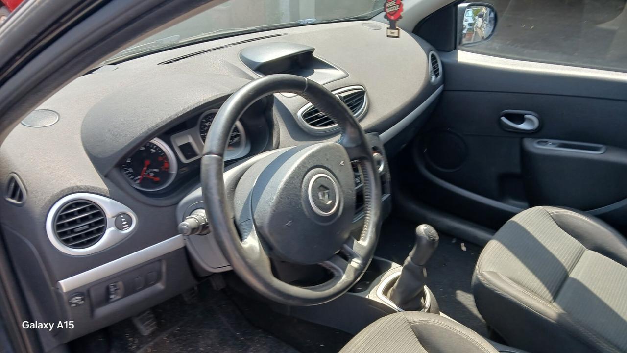 Renault Clio 1.2 16V 5 porte GPL VALIDO 10 ANNO