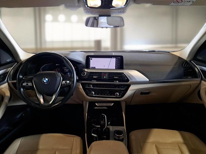 BMW X3 xDrive 30e Business Advantage Autom.