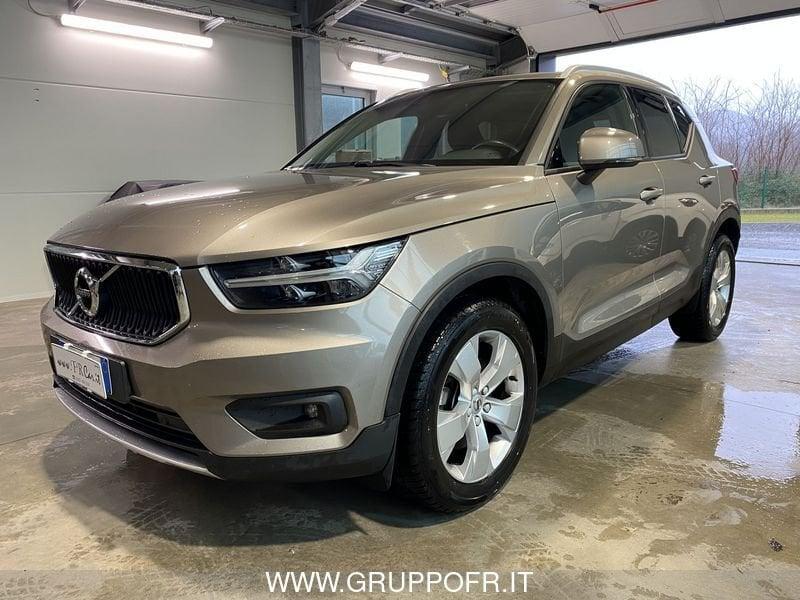 Volvo XC40 B4 AWD Geartronic Momentum Pro