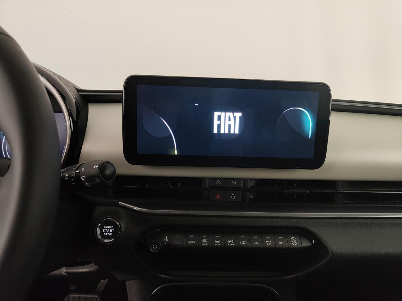Fiat 600 Hybrid 110 CV DCT MHEV La Prima