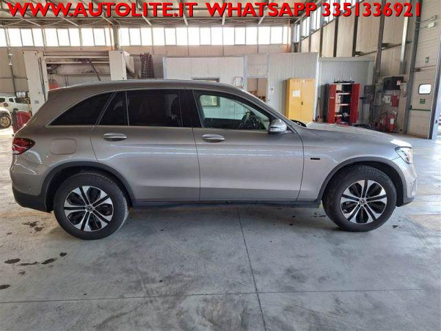 MERCEDES-BENZ GLC 300 e 4Matic EQ-Power Business Extra