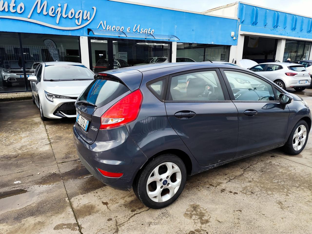 Ford Fiesta Ikon 1.4 TDCi 70CV 5 porte