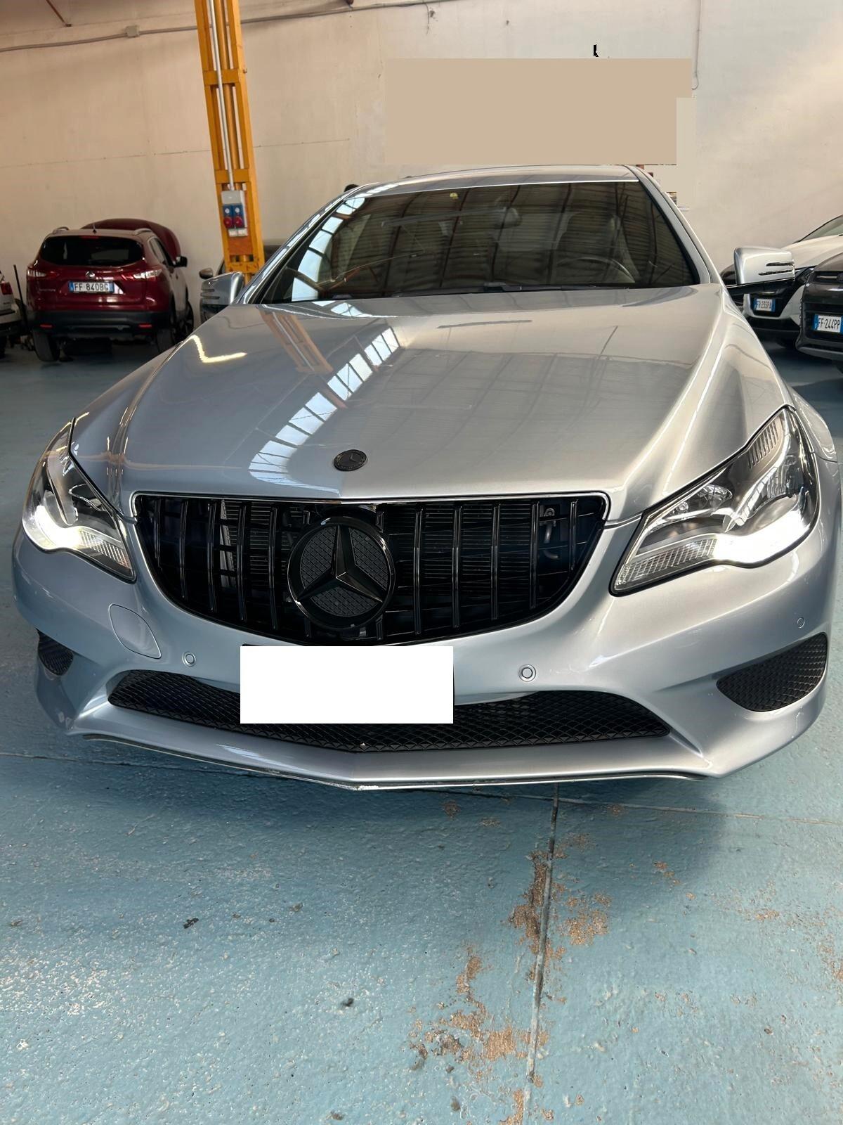 Mercedes-benz E 220 CDI Coupé Premium