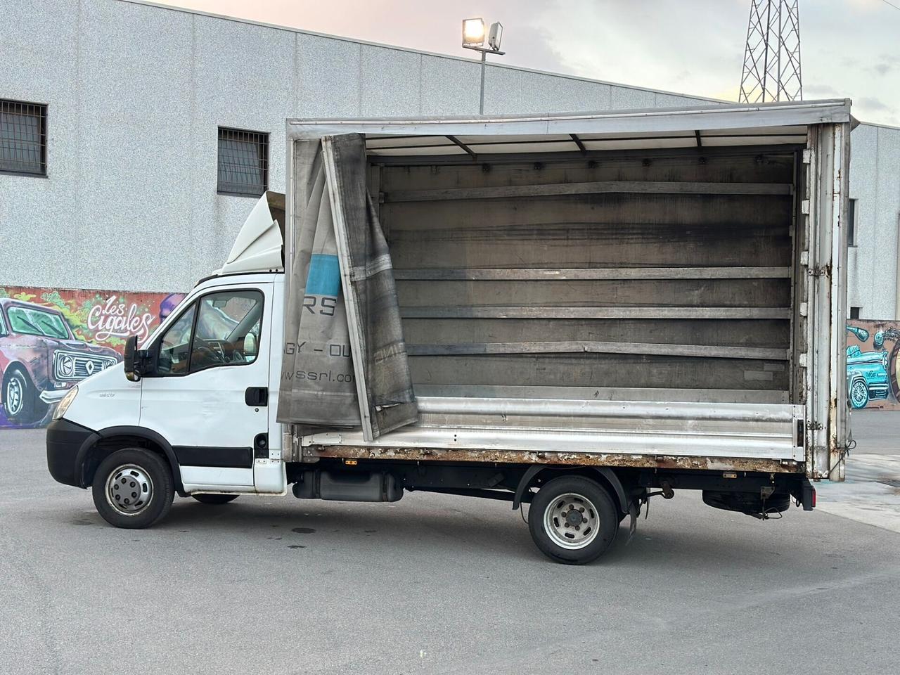 Iveco Dailly 35c17 motore rifatto con fattura