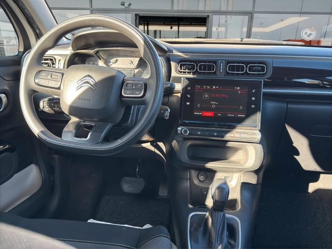 Citroen C3 1.2 puretech Shine s&s 110cv eat6 Con CARPLAY