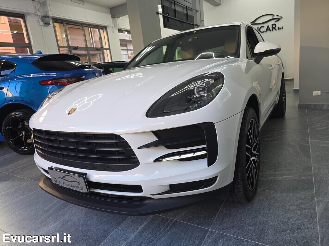 Porsche Macan 2.0 245cv 2020