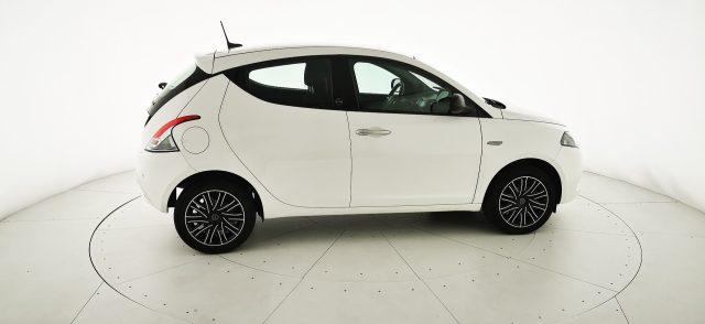 LANCIA Ypsilon 1.0 FireFly 5 porte S&S Hybrid Ecochic Gold