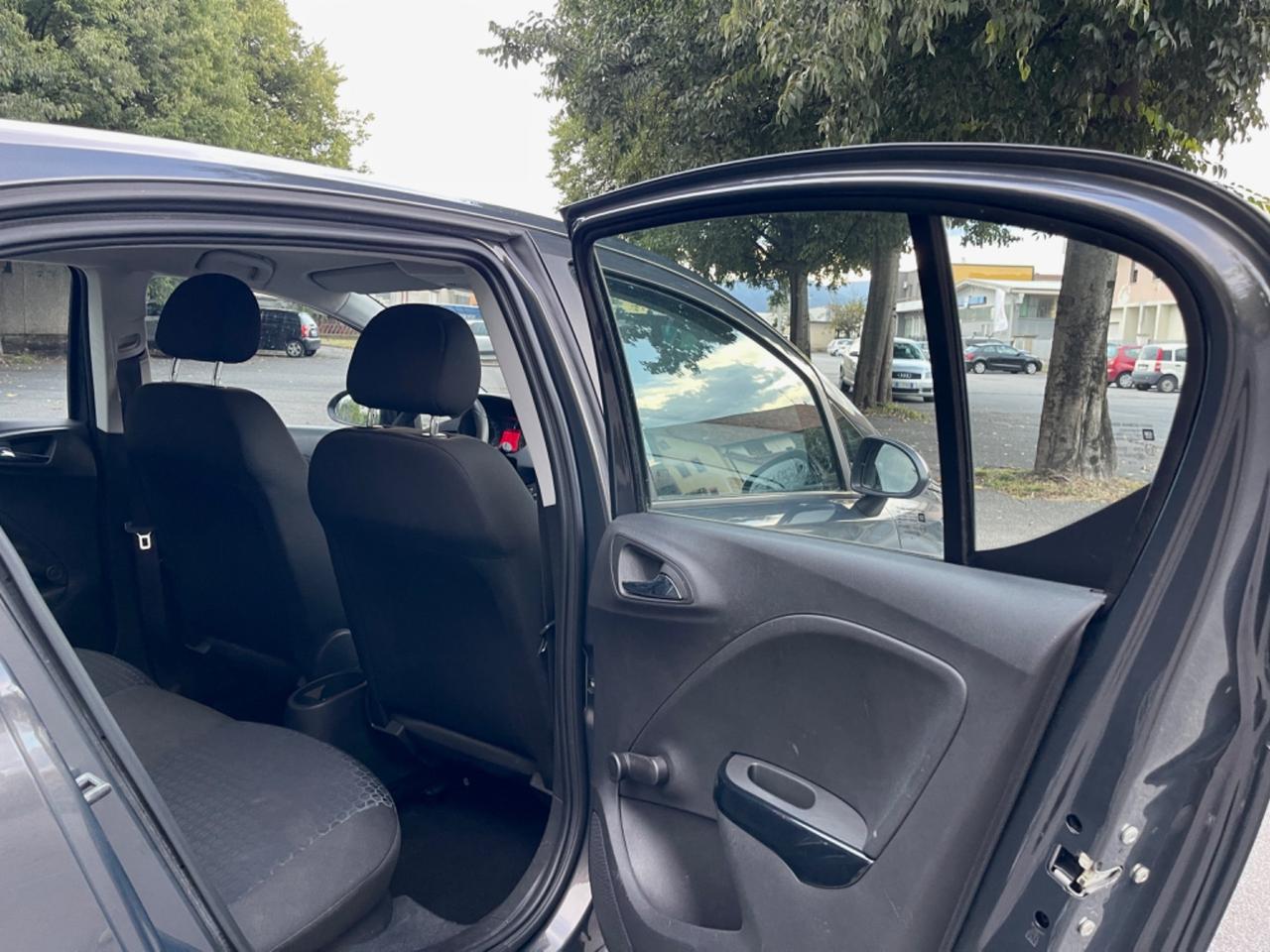 Opel Corsa 1.4 90CV GPL Tech 5 porte Innovation per Neopatentati 2017