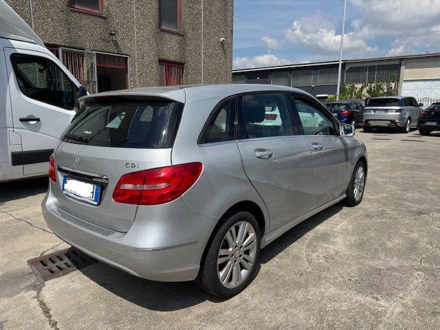 MERCEDES-BENZ B 180 CDI Executive