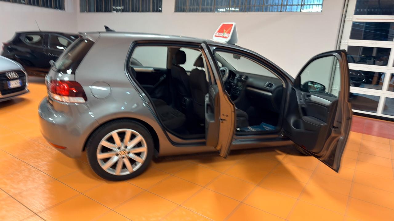 Volkswagen Golf 1.6 TDI 5p. Highline BlueMotion