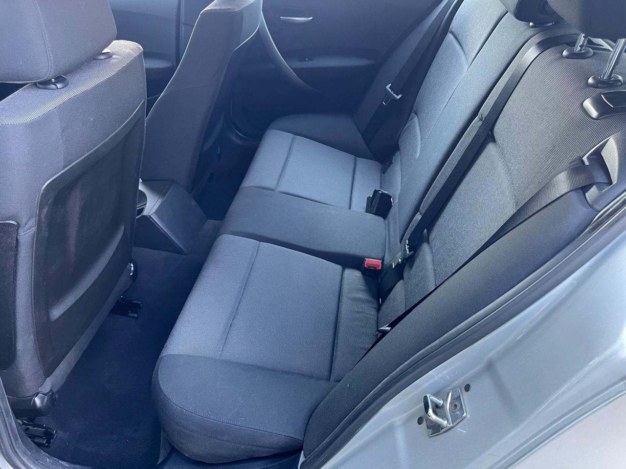 Bmw 120 120d cat 5 porte Attiva