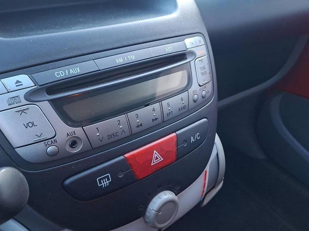 Toyota Aygo 3 Porte 1.0 VVT-i Sol