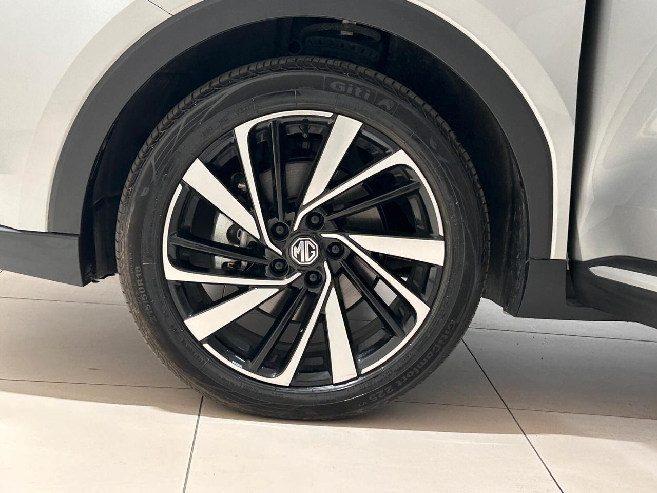 MG ZS 1.5 HYBRID LUXURY *SENZA OBBLIGO DI FINANZIAMENTO!*