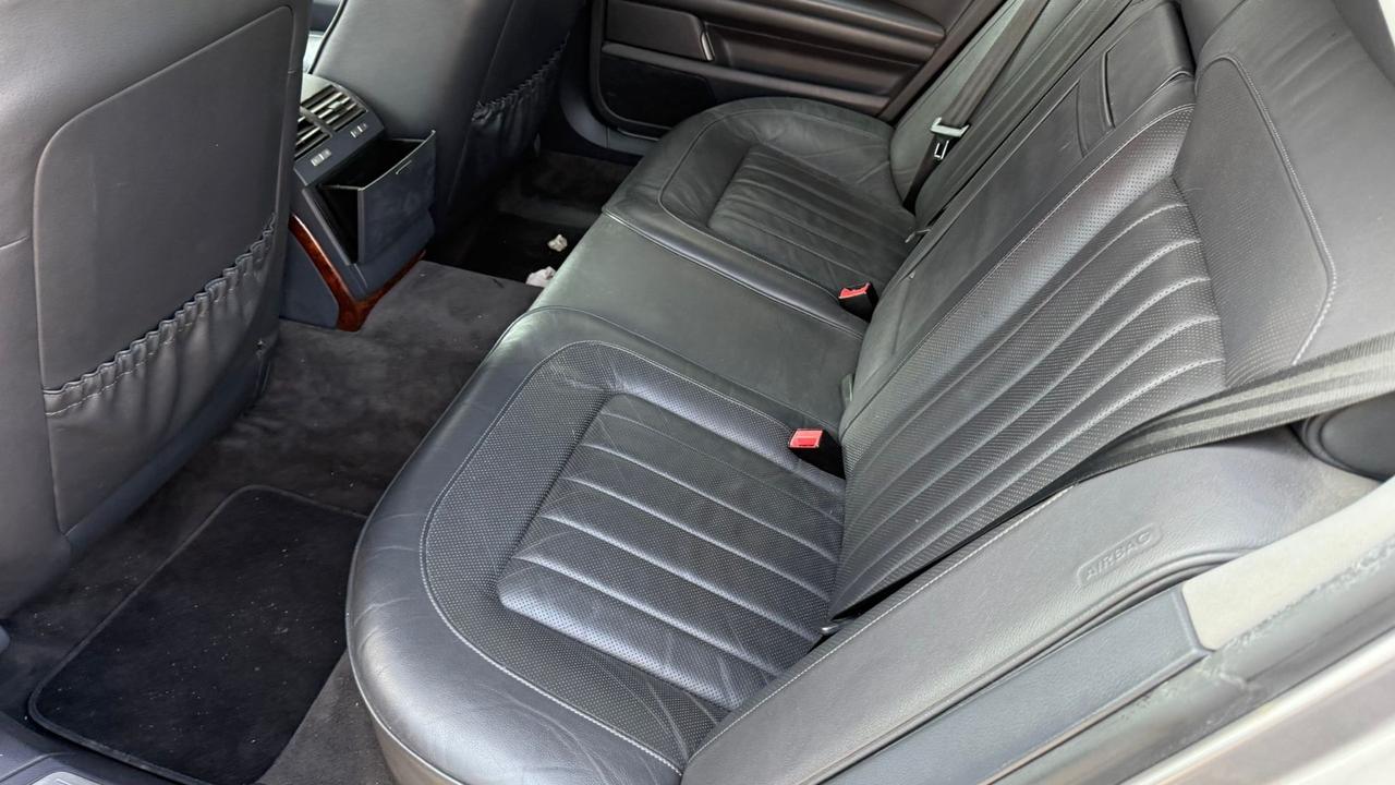 Volkswagen Phaeton 3.0/240 V6 TDI DPF 4mot. tip. 5 posti