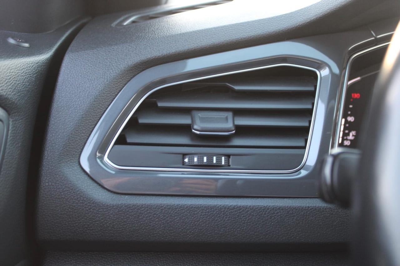 Volkswagen T-Roc Tua A SOLI 292€ al mese Anticipo Zero