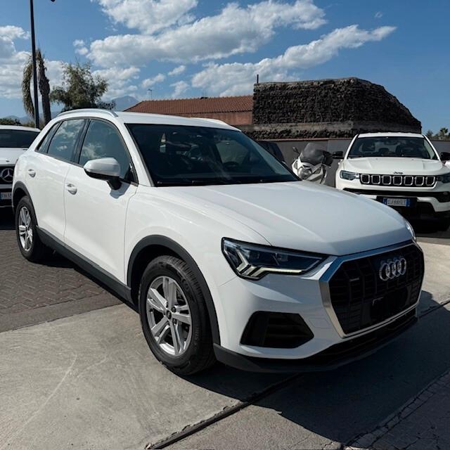 Audi Q3 35 TDI quattro S tronic