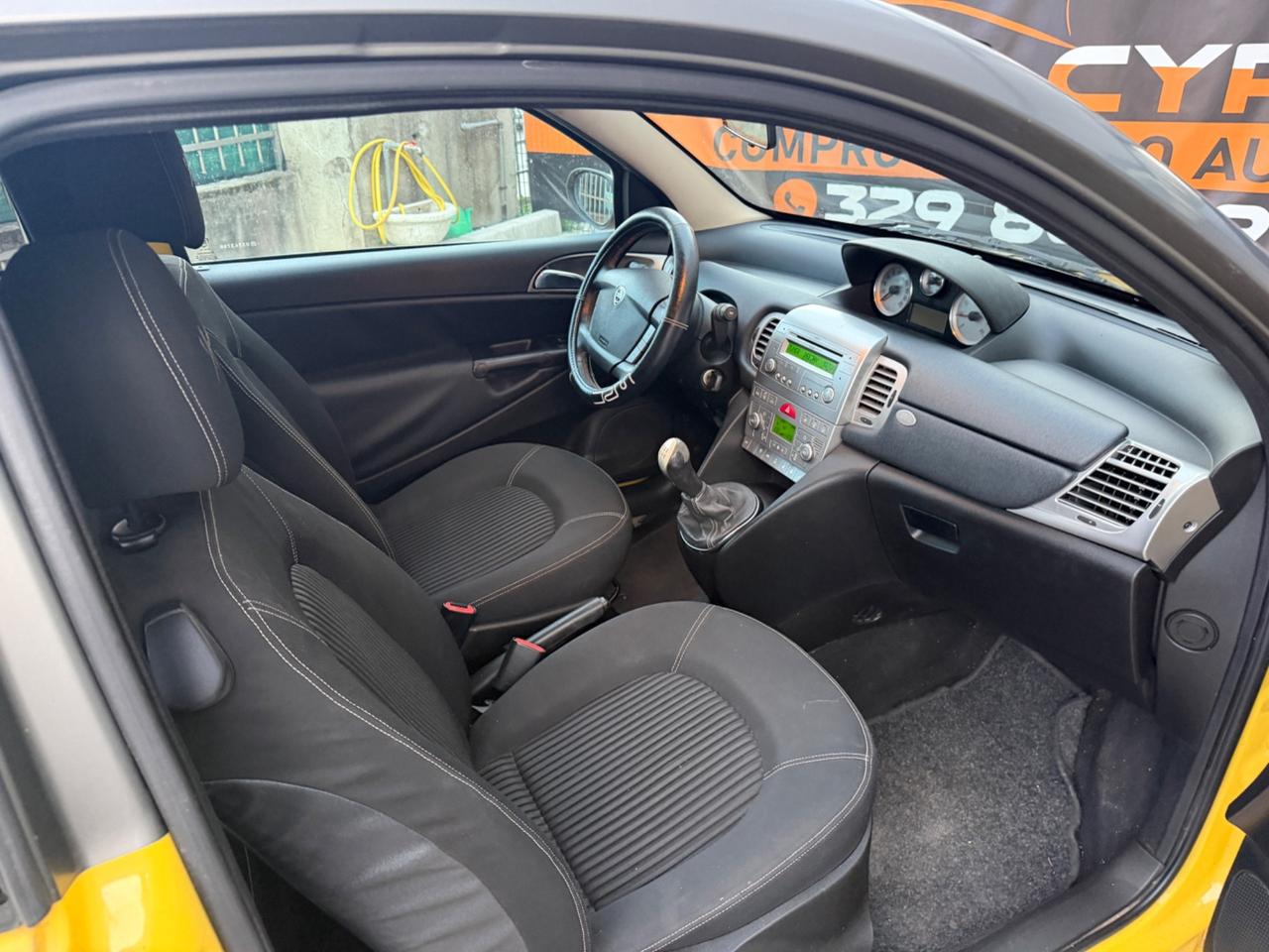 LANCIA YPSILON 1.3 MJT 90CV MOMO-DISIGN