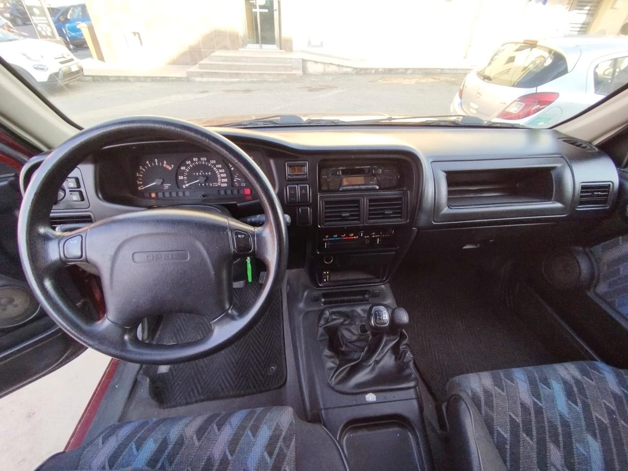 Opel Frontera Opel Frontera Sport HT 2.0i cat.