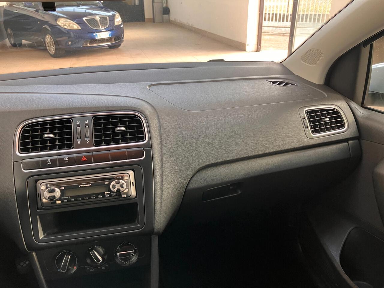 Volkswagen Polo 1.6 TDI 5 P Comfortline NEOPATENTATI