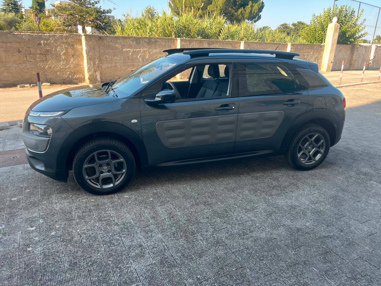Citroen C4 Cactus 1.6 HDI CV 100 Shine UsatoGarantito