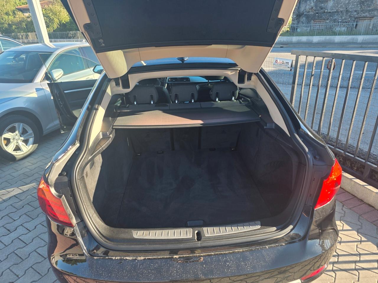 Bmw 320 320d xDrive Modern perfetta e garantita 12M