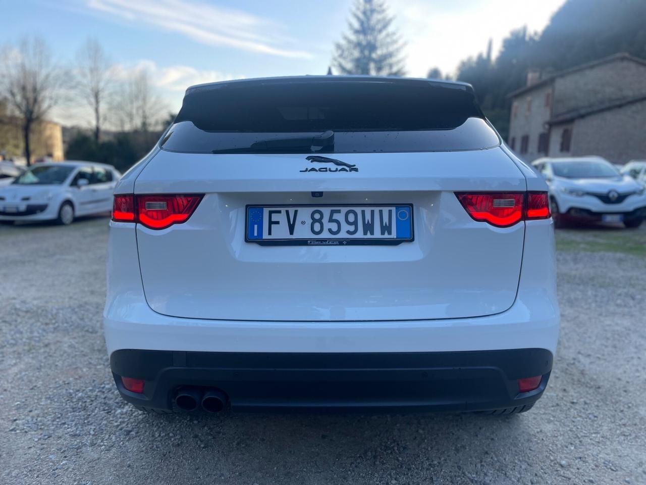 Jaguar F-Pace 2.0 D 180 CV AWD aut. Portfolio