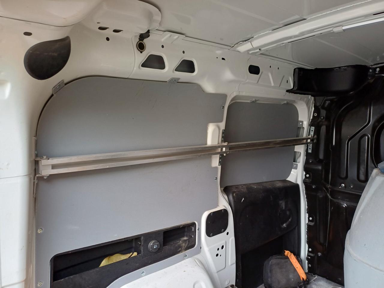 Fiat Doblo BENZ/METANO IMPORTO COMPRESO IVA