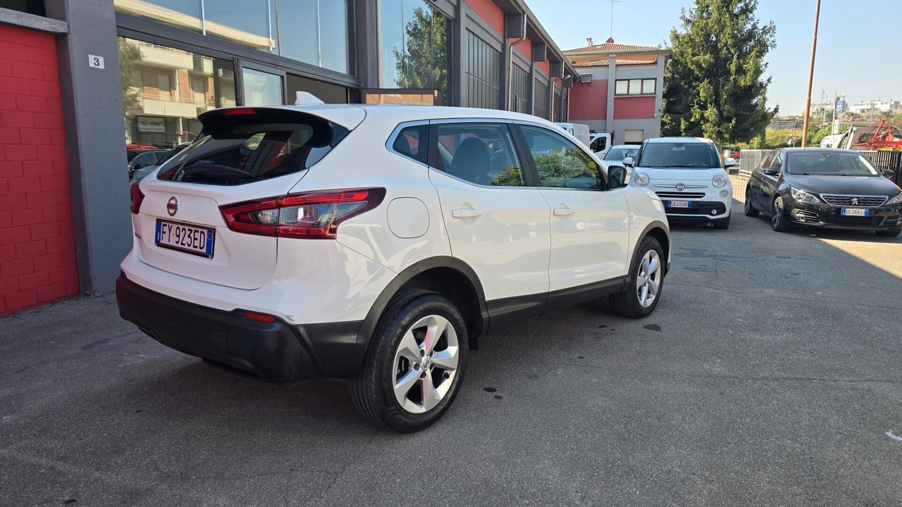 NISSAN QASHQAI 1.7 DCI 4WD CVT TEKNA 150CV