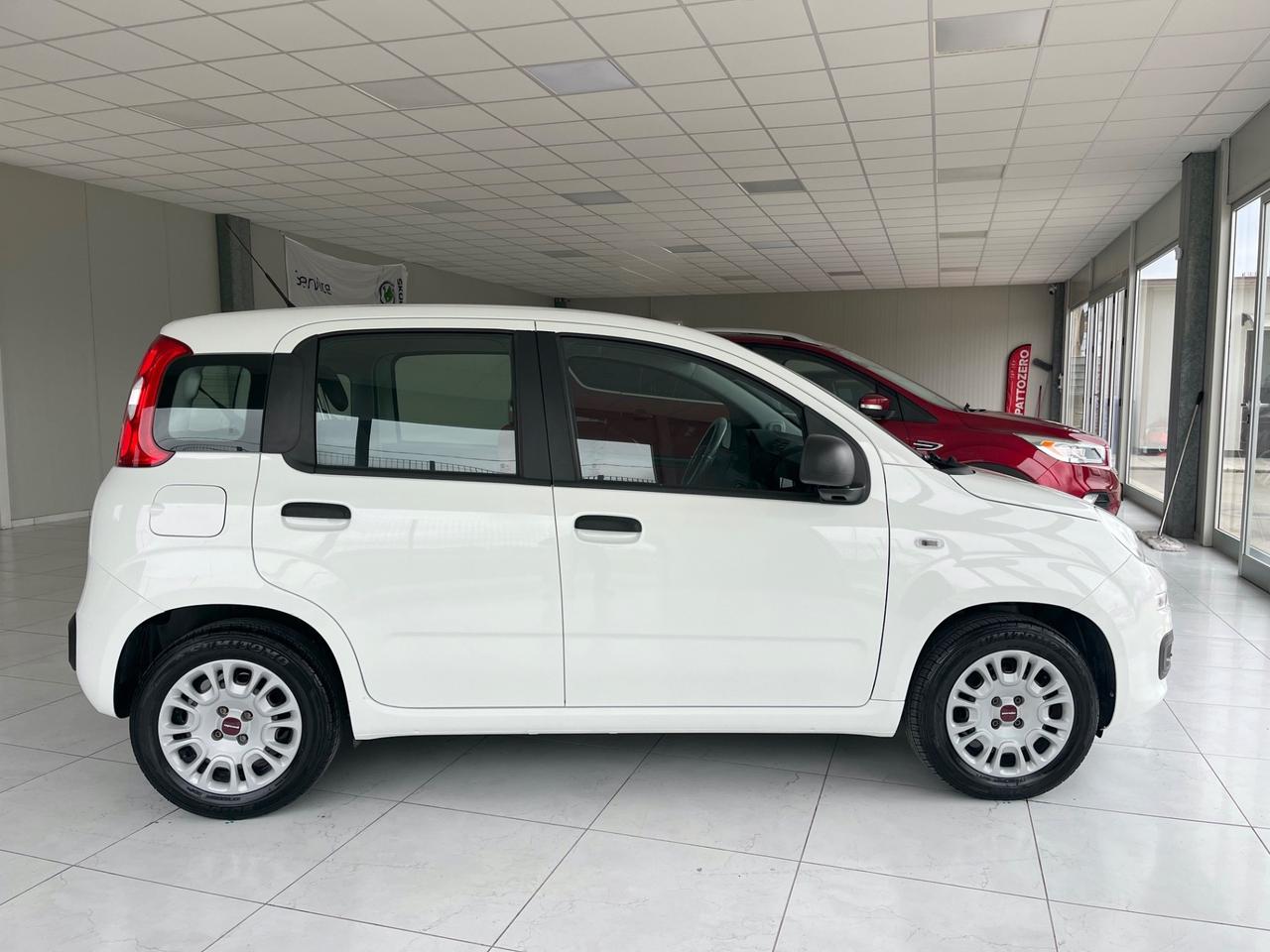 Fiat Panda 1.2 Easy BENZINA POCHI KM