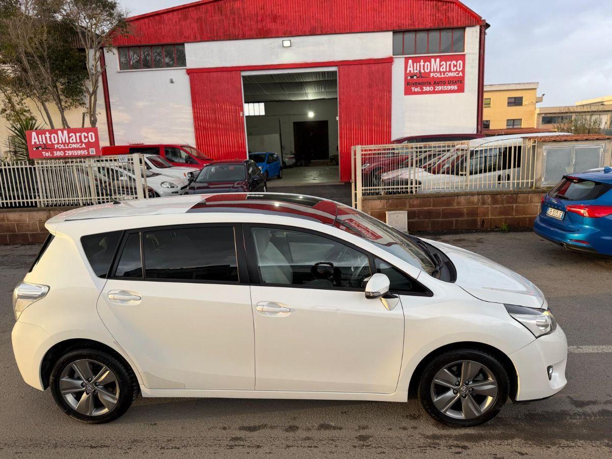 TOYOTA - Verso - 1.6 D-4D Style 7 posti