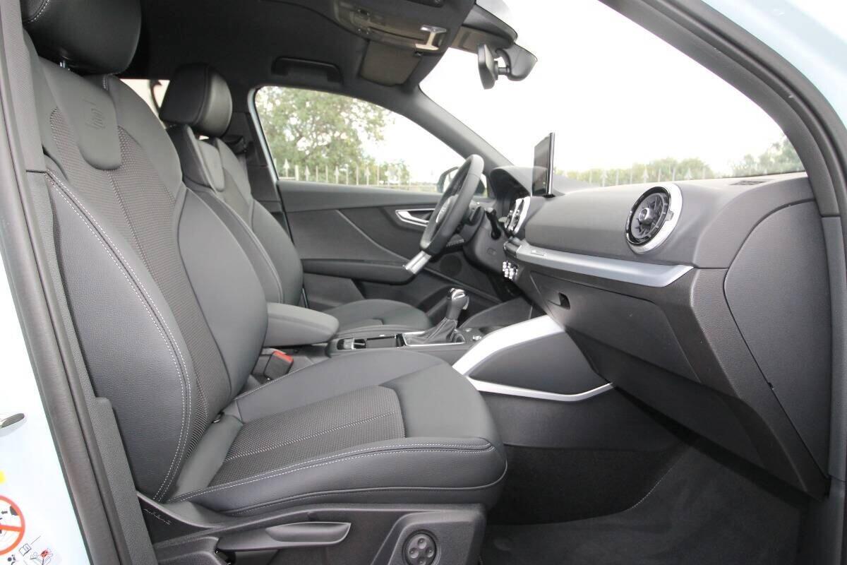 Audi Q2 35 TFSI 150CV Identity Black 11.2025