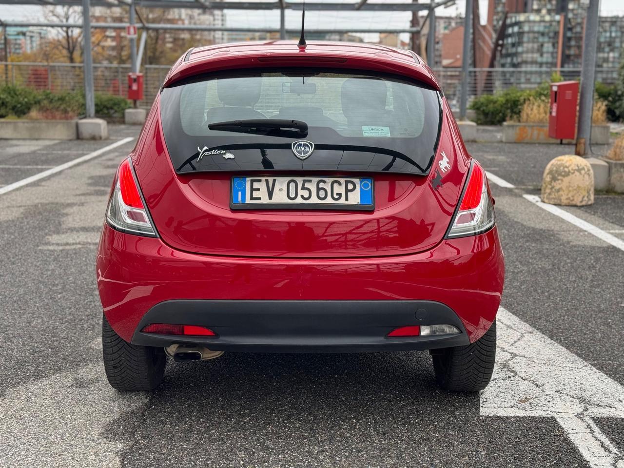 Lancia Ypsilon 1.2 69 CV 5 porte GPL Ecochic Gold
