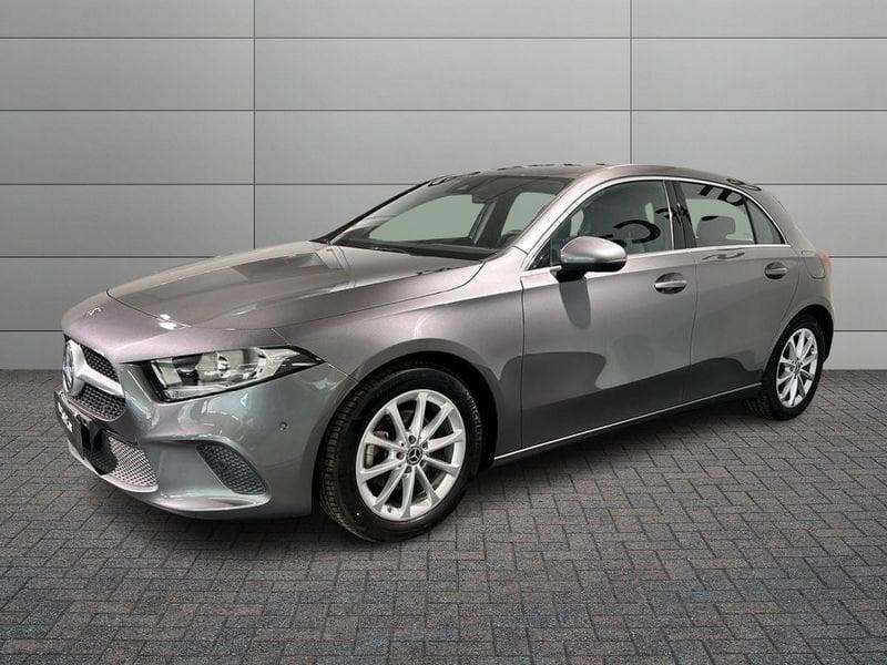 Mercedes-Benz Classe A Berlina 180 Automatic Business 136 cv