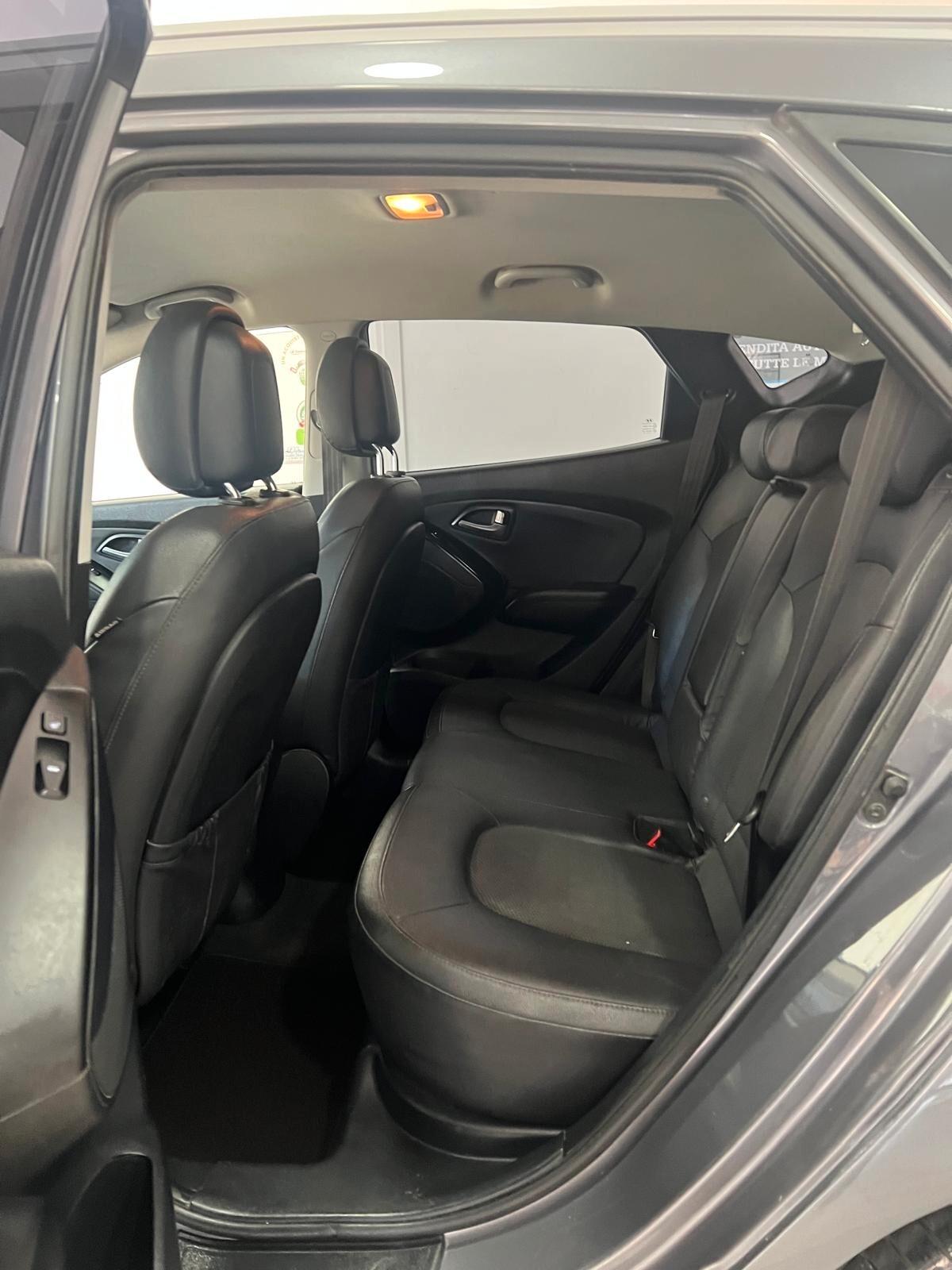 Hyundai iX35 1.7 CRDi 2WD Xpossible