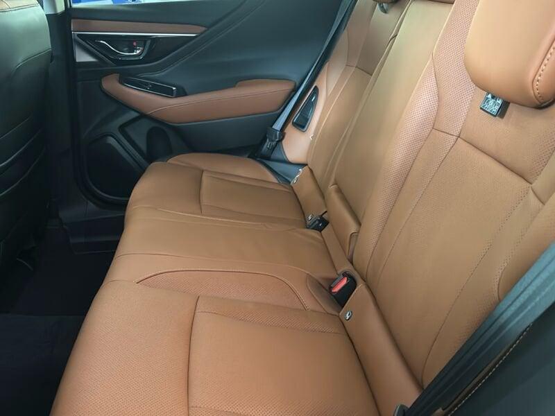 Subaru Outback 2.5i Premium Brillant bronze