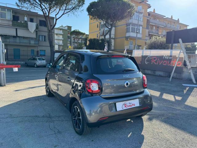 SMART ForFour 70 1.0 Passion