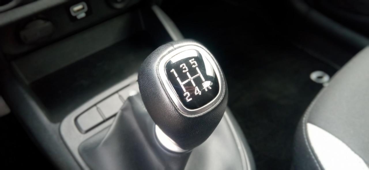 Hyundai i10 2023 SENZA BUSTA PAGA