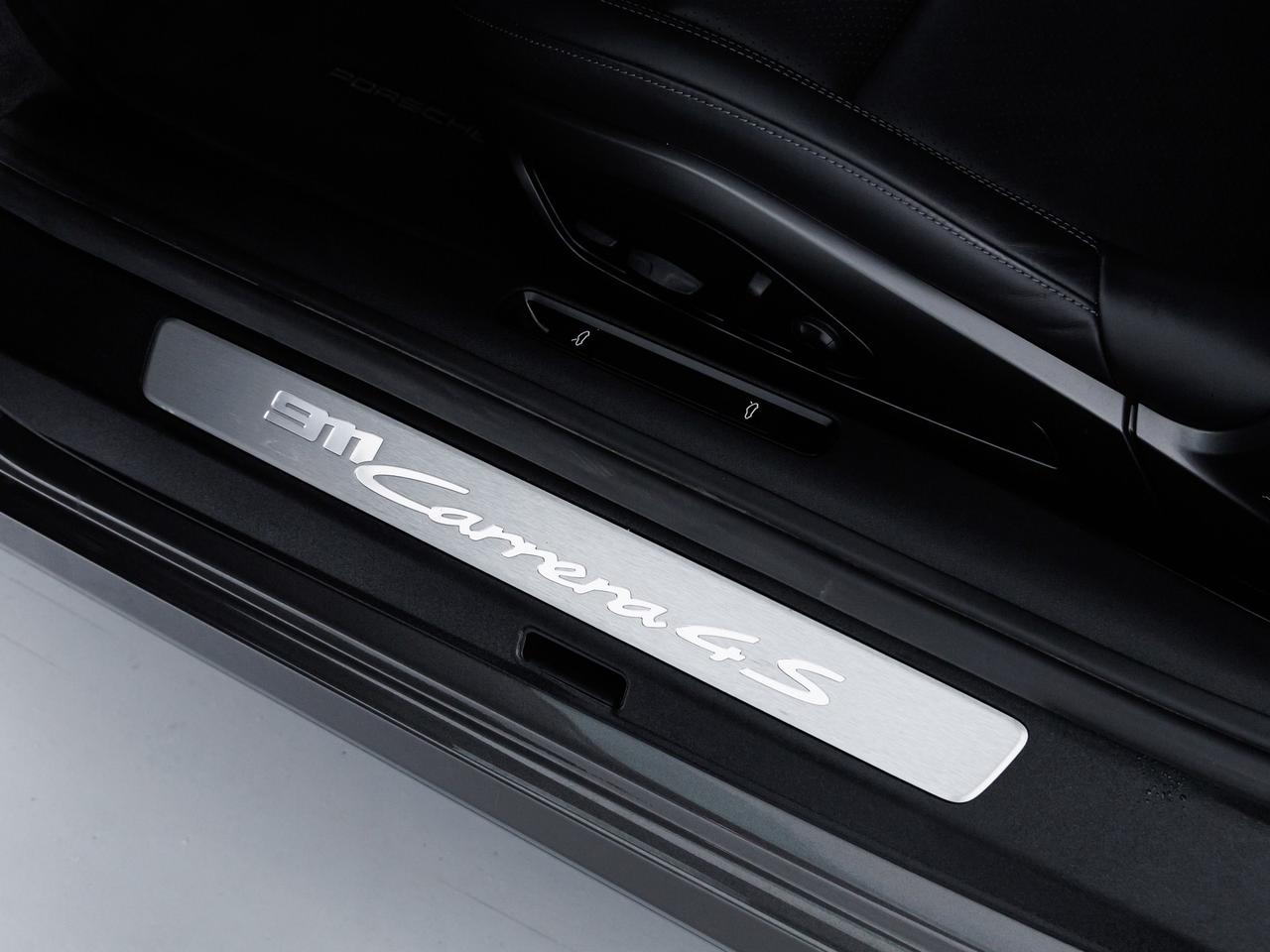 Porsche 911 cabrio 3.0 carrera 4s auto