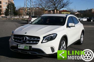 MERCEDES-BENZ GLA 180 Premium