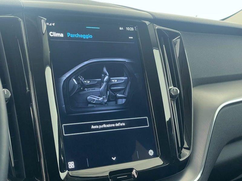 Volvo XC60 B4 (d) automatico Core