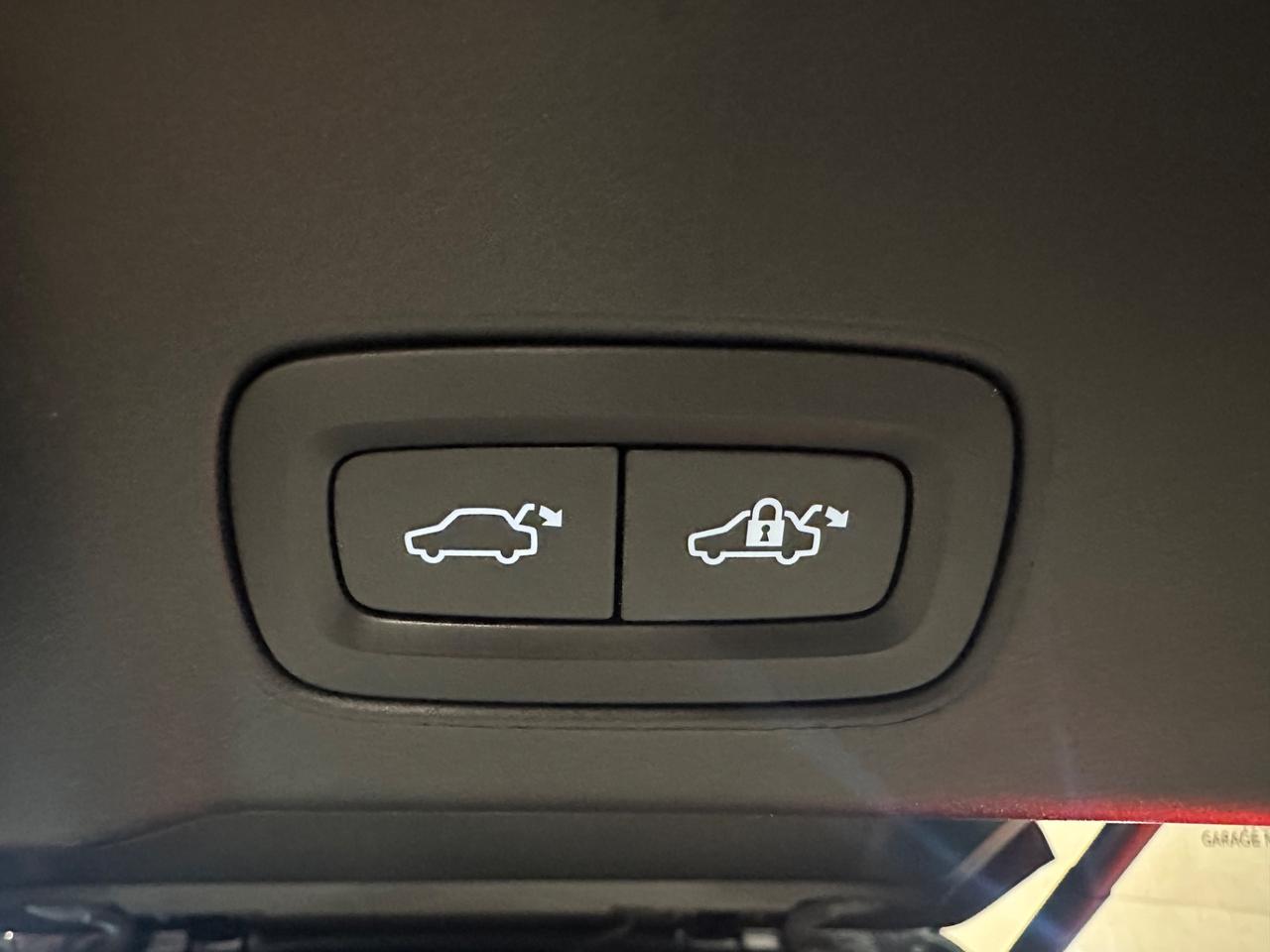 Volvo V90 T8 Twin Engine AWD Geartronic Inscription
